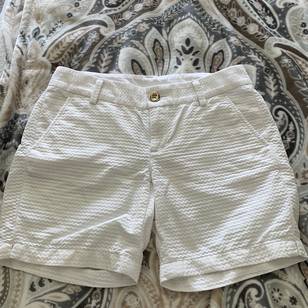 Lilly Jayne Short